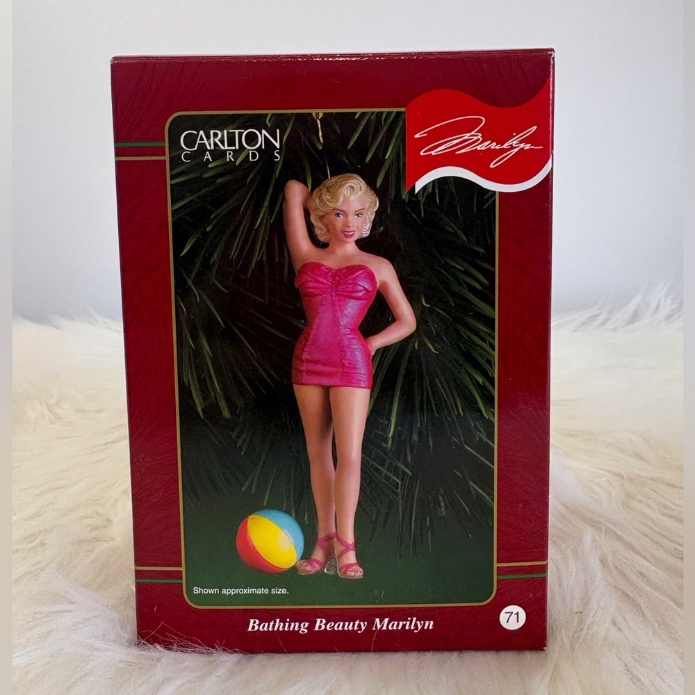 Carlton Cards Marilyn Monroe Heirloom Collection “Bathing Beauty”